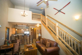 Huge Condo with Stunning Views from Oversized Deck
